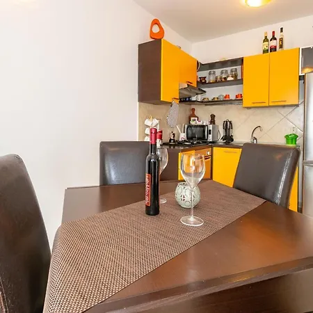 Keti Fažana